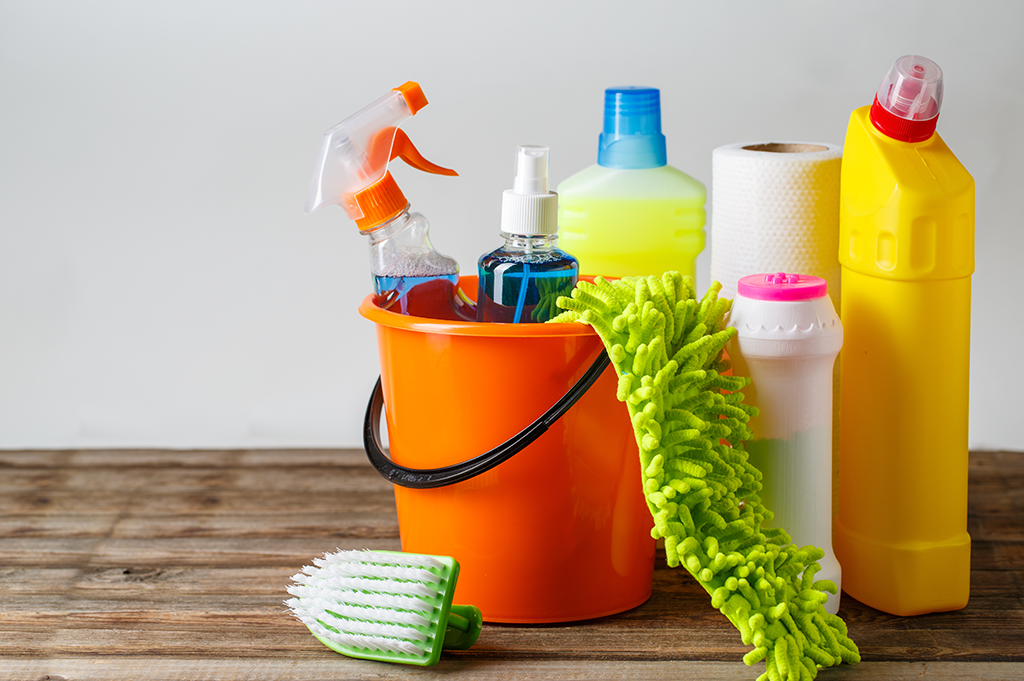 How To Know If Household Cleaning Products Are Pet-Safe – oshlife