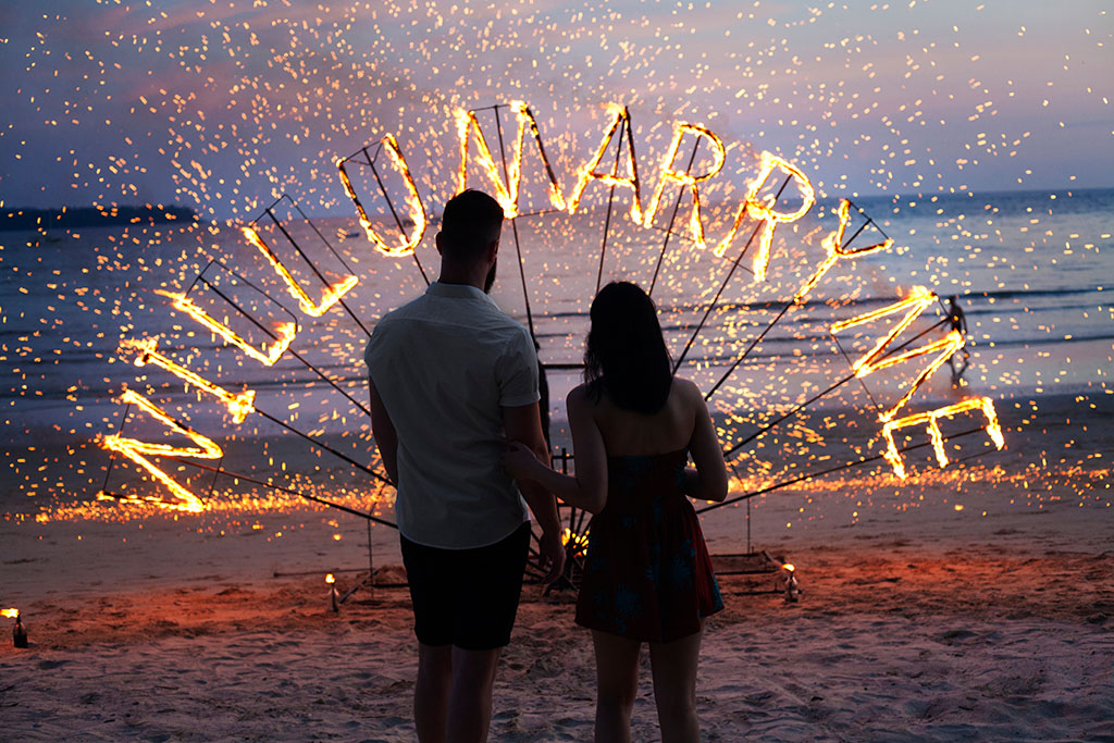 surprise propose merry me to wedding fire sunset