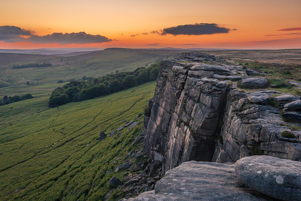 Best Campsites UK Sunset Hope Valley Peak District.